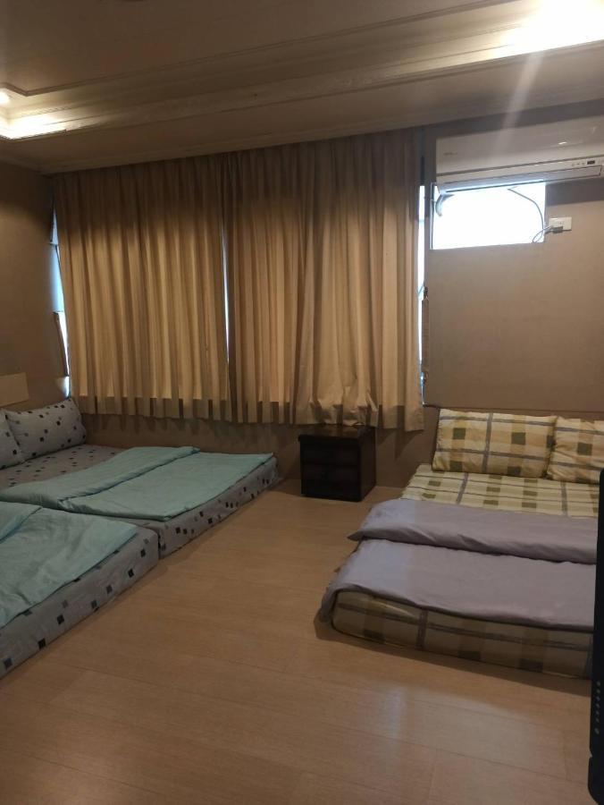 Hua Bin Hotel Yilan Exterior foto